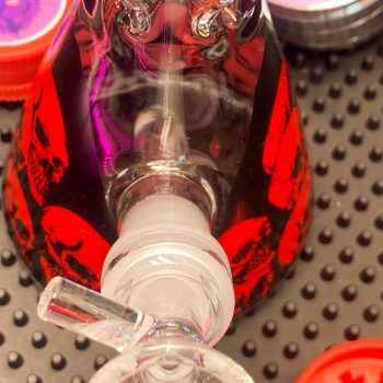 Bong Glass Middle Skull 25CM กัญชา ซื้อขายกัญชา ซื้อกัญชา ขายกัญชา ดอกกัญชา กัญชาใกล้ฉัน weed cannabis